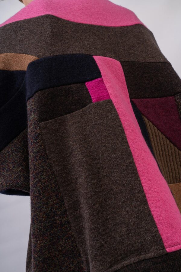 BOXY SWEATER „BUBBLEGUM CLASH” - Image 6